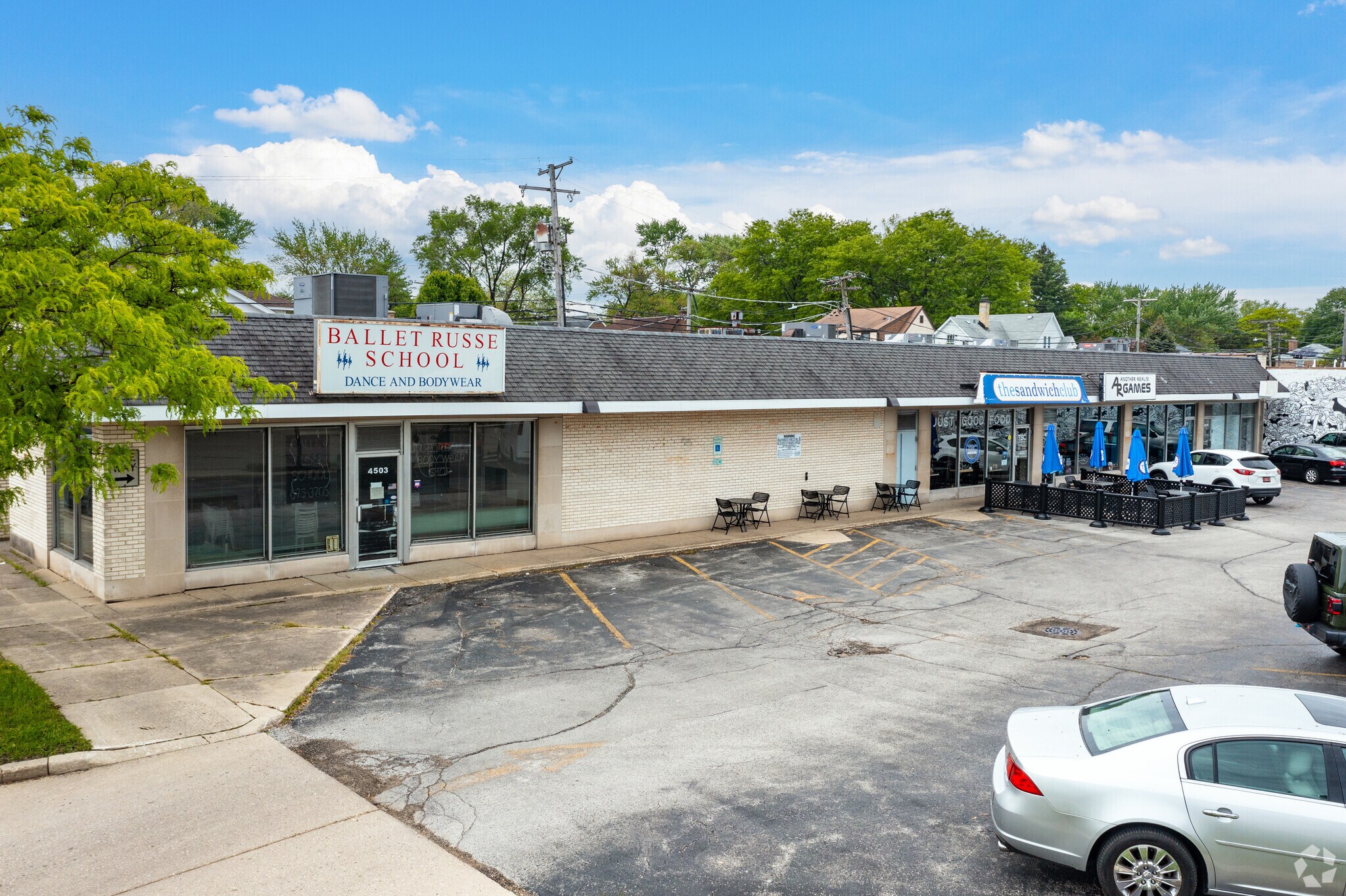 4503-4515 Oakton St, Skokie, IL à louer Photo de l’immeuble– Image 1 sur 5