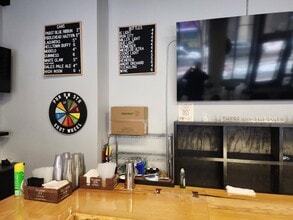 351-355 5th Ave, Pittsburgh, PA à louer Photo intérieure– Image 2 sur 17