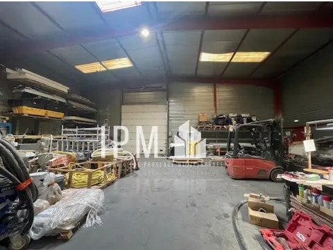 Local d’activités dans Septèmes-les-Vallons à louer Photo intérieure– Image 1 sur 5