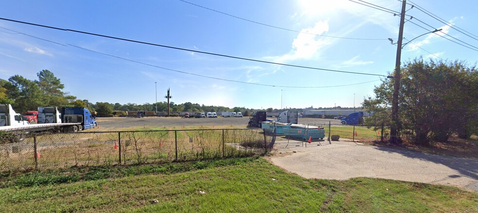 4761 St. Vincent Ave, Shreveport, LA à vendre - Photo de l’immeuble – Image 3 sur 5
