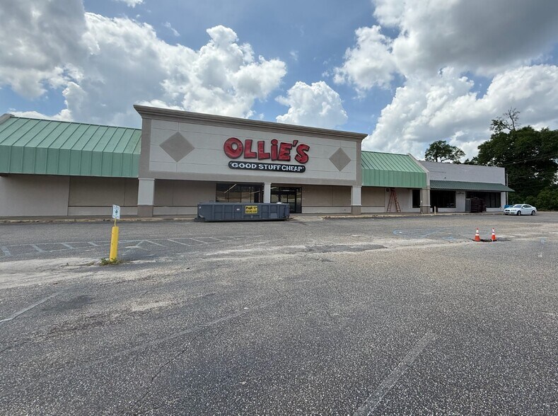 600 Westgate Plz, Andalusia, AL à louer - Photo de l’immeuble – Image 1 sur 4