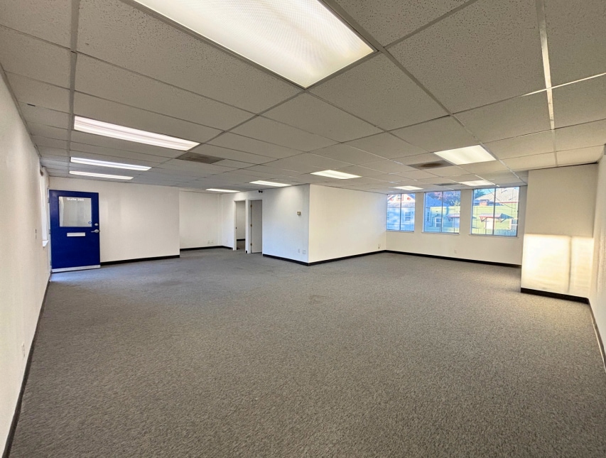 930 Alhambra Blvd, Sacramento, CA à louer Photo intérieure– Image 1 sur 6