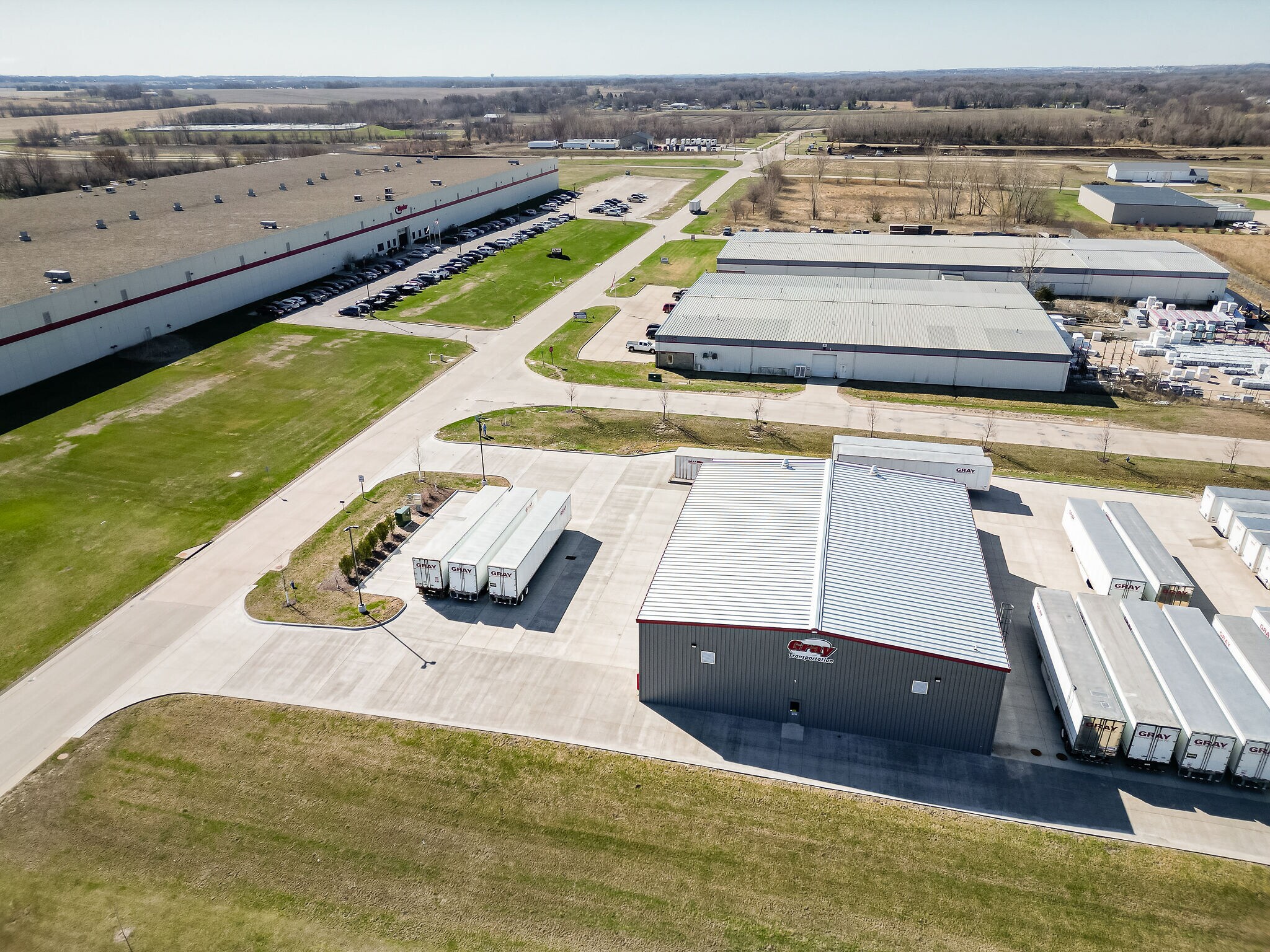 2317 Northeast Dr, Waterloo, IA à vendre Photo principale– Image 1 sur 34