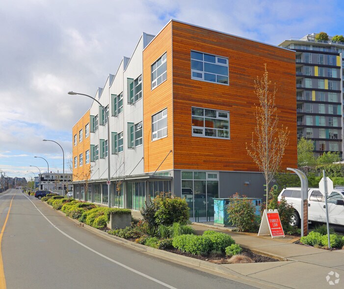 388 Harbour Rd, Victoria, BC à vendre - Photo principale – Image 1 sur 3