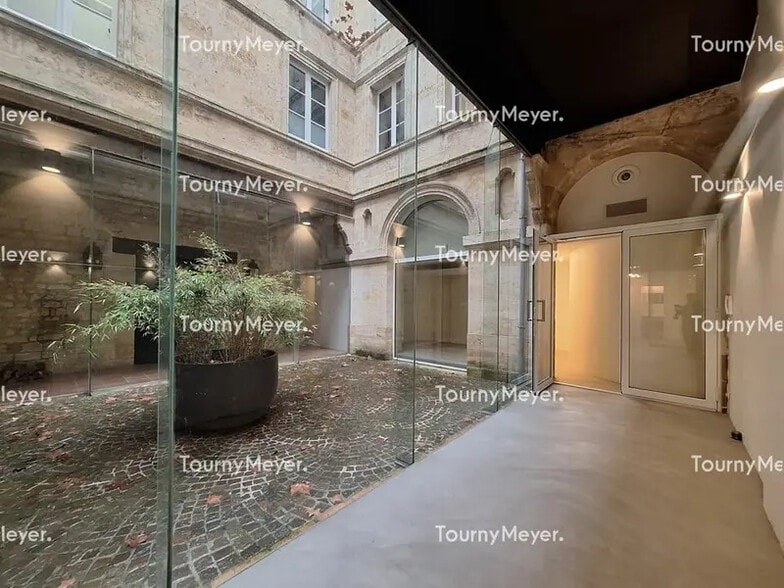 Bureau dans Bordeaux à vendre - Photo intérieure – Image 2 sur 7