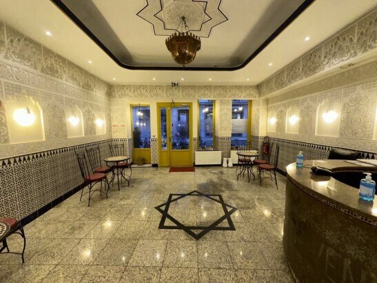 40 Bis Rue Du Faubourg Poissonnière, Paris à louer Photo intérieure– Image 1 sur 4