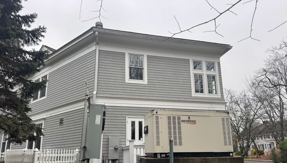 50 Old Kings Hwy N, Darien, CT à vendre - Photo de l’immeuble – Image 3 sur 10