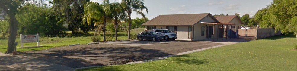 5437 Williams Dr, Corpus Christi, TX à vendre - Photo de l’immeuble – Image 2 sur 12