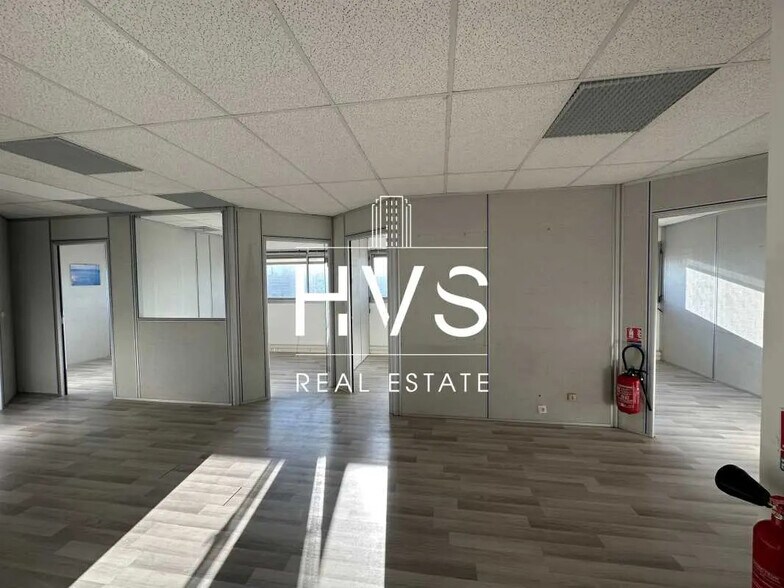 Bureau dans Aix-en-Provence à louer - Photo intérieure – Image 3 sur 5