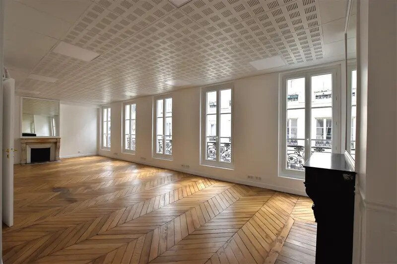 Bureau dans Paris à louer - Photo de l’immeuble – Image 2 sur 8