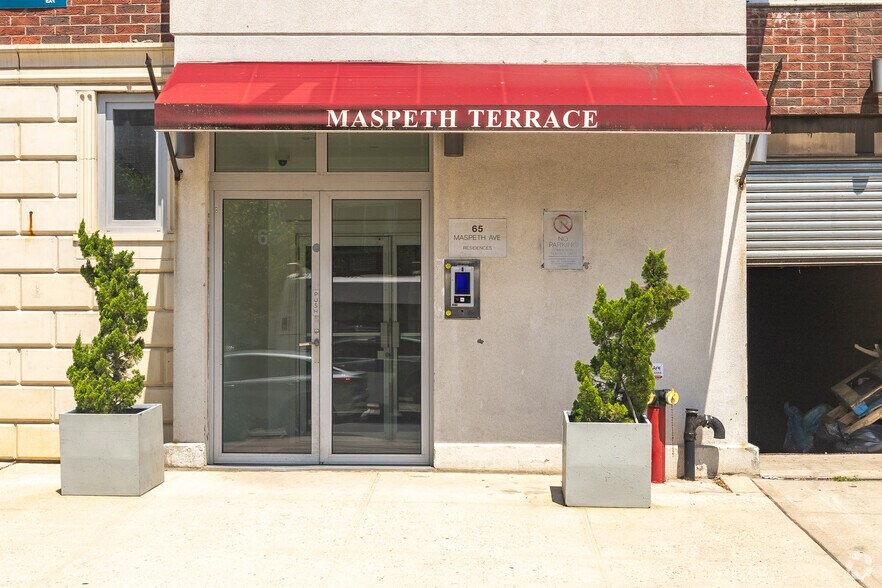 65 Maspeth Ave, Brooklyn, NY à louer - Photo intérieure – Image 2 sur 4