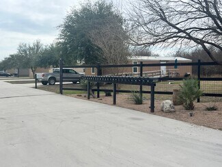 Plus de détails pour 1911 Wald Rd, New Braunfels, TX - Logement à vendre