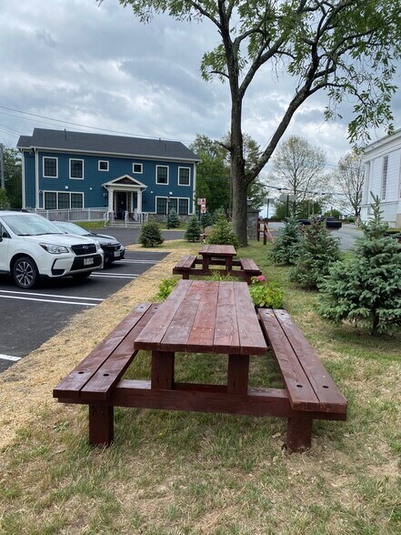 375 Blumel Rd, Scotchtown, NY à vendre - Photo de l’immeuble – Image 3 sur 12