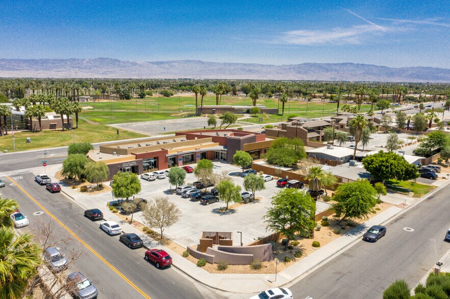 73271 Fred Waring Dr, Palm Desert, CA à louer - Photo de l’immeuble – Image 2 sur 4