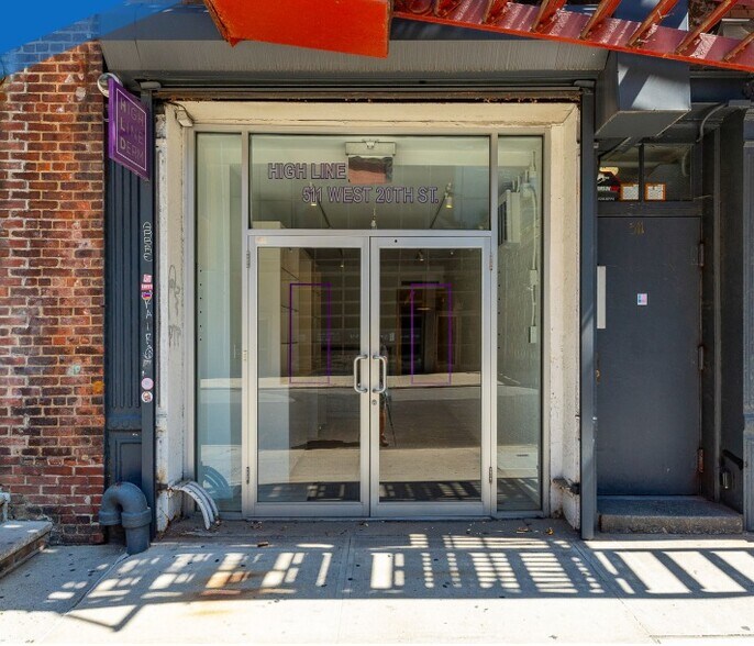 511 W 20th St, New York, NY à louer - Photo de l’immeuble – Image 2 sur 2
