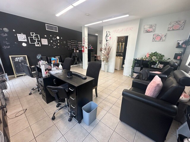 2345 N Major Ave, Chicago, IL à louer - Photo de l’immeuble – Image 3 sur 4