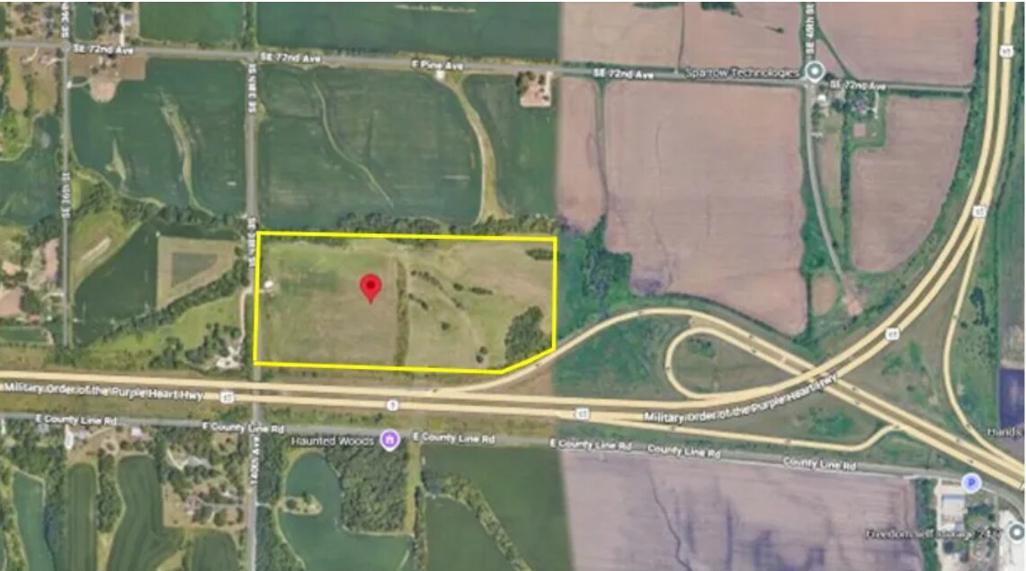 SE 38th Street and north of Highway 5 Rd, Carlisle, IA à vendre Photo principale– Image 1 sur 2