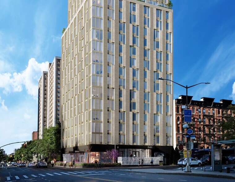 644 E 14th St, New York, NY à louer - Photo de l’immeuble – Image 1 sur 2