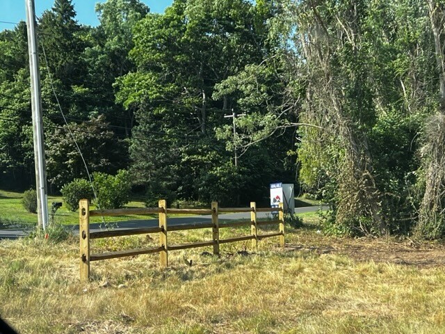 964 Killingworth rd, Higganum, CT à vendre - Photo de l’immeuble – Image 3 sur 4