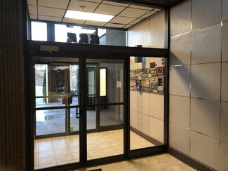 Plus de détails pour 555 Gorge Rd, Cliffside Park, NJ - Logement à vendre
