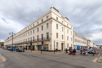 Plus de détails pour 22 Guy St, Leamington Spa - Local commercial à louer