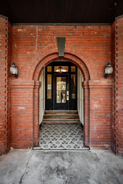 4535 Commonwealth St, Detroit, MI à vendre - Photo de l’immeuble – Image 3 sur 19