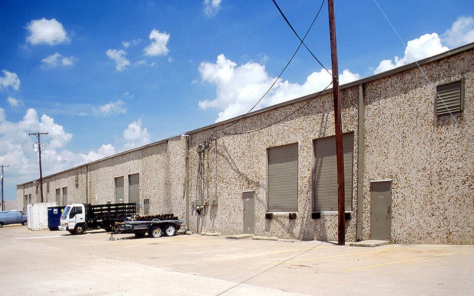 4384-4398 Sunbelt Dr, Addison, TX à louer - Autre – Image 3 sur 6