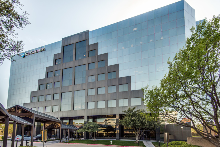 14800 Landmark Blvd, Dallas, TX à louer - Photo de l’immeuble – Image 3 sur 22
