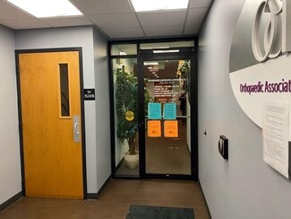 Plus de détails pour 353 Burlington St, Riverside, IL - Bureau à vendre