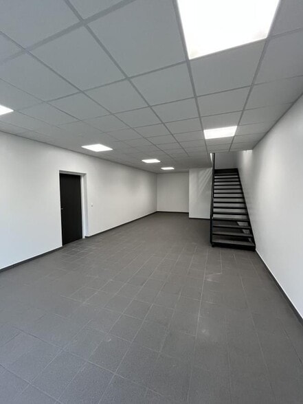 Industriel/Logistique dans Gennevilliers à vendre - Photo intérieure – Image 3 sur 25
