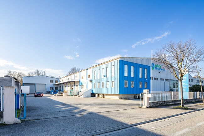 Plus de détails pour 960 Rue Jean Perrin, Aix-en-Provence - Local d'activités à louer