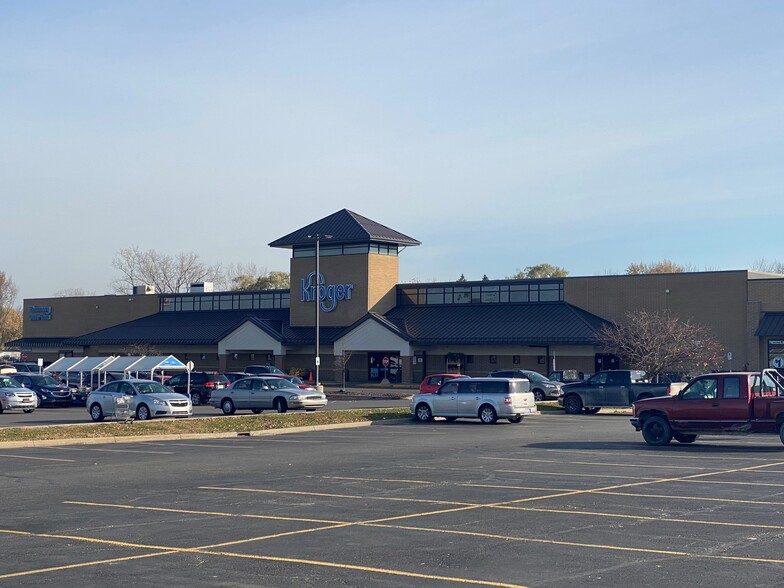 650-700 N State Rd, Davison, MI à louer - Photo de l’immeuble – Image 1 sur 13