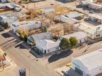Plus de détails pour 200 E San Antonio St, Marfa, TX - Hôtellerie à vendre