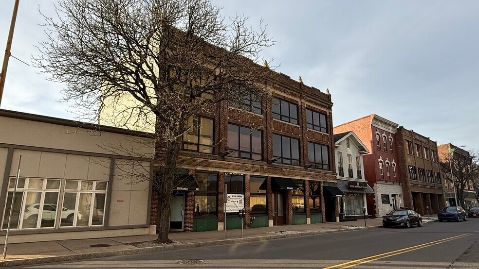 219-223 S Main St, Wilkes Barre, PA à vendre - Photo de l’immeuble – Image 3 sur 33