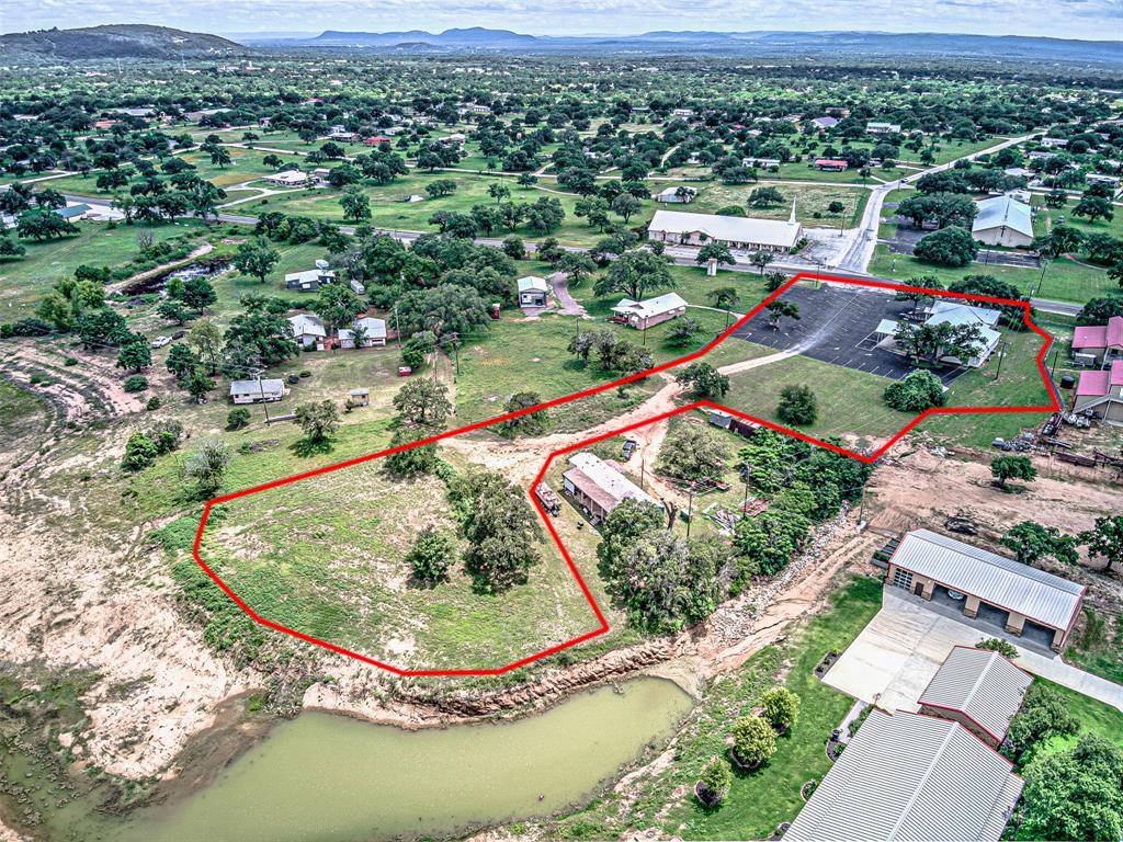 901 Lillian Dean, Buchanan Dam, TX à vendre Photo principale– Image 1 sur 10
