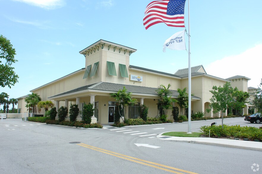 401 Northlake Blvd, North Palm Beach, FL à louer - Photo de l’immeuble – Image 3 sur 6