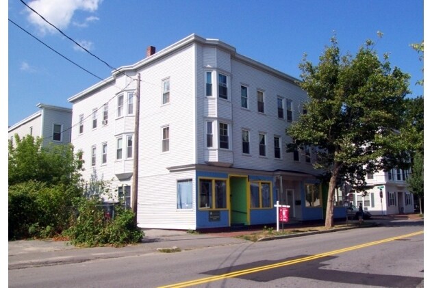 251-255 Danforth St, Portland, ME à louer - Photo de l’immeuble – Image 2 sur 6