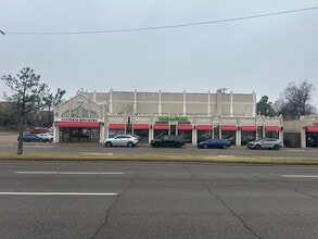 1901-1909 N Classen Blvd, Oklahoma City, OK à louer Photo de l’immeuble– Image 1 sur 6