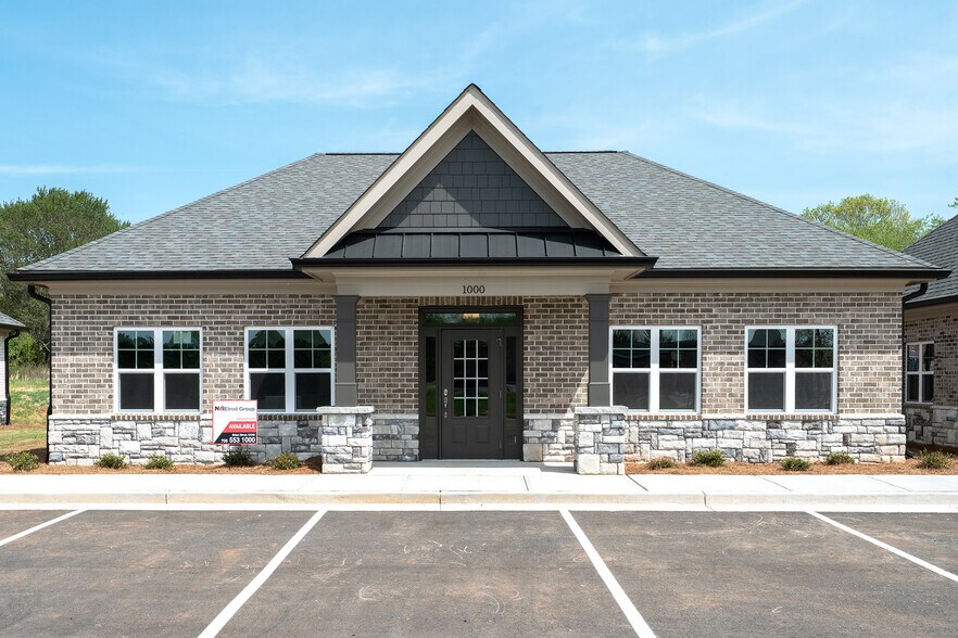 1060 Garland Dr, Bogart, GA à vendre - Photo de l’immeuble – Image 1 sur 1