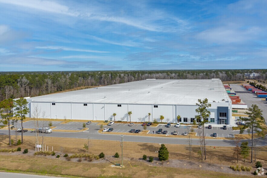 537 Omni Industrial Blvd, Summerville, SC à louer - Photo de l’immeuble – Image 3 sur 7