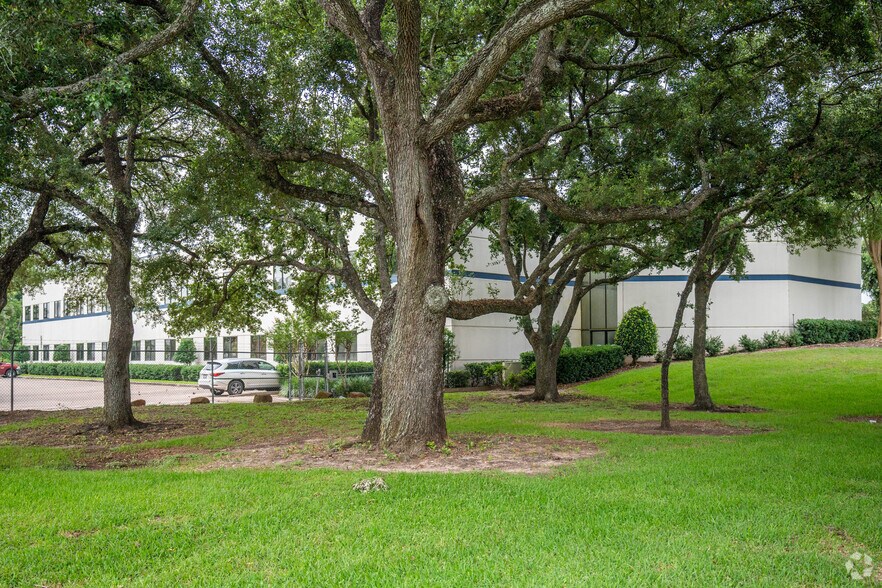 811 FM-1959, Houston, TX à louer - Photo de l’immeuble – Image 3 sur 26