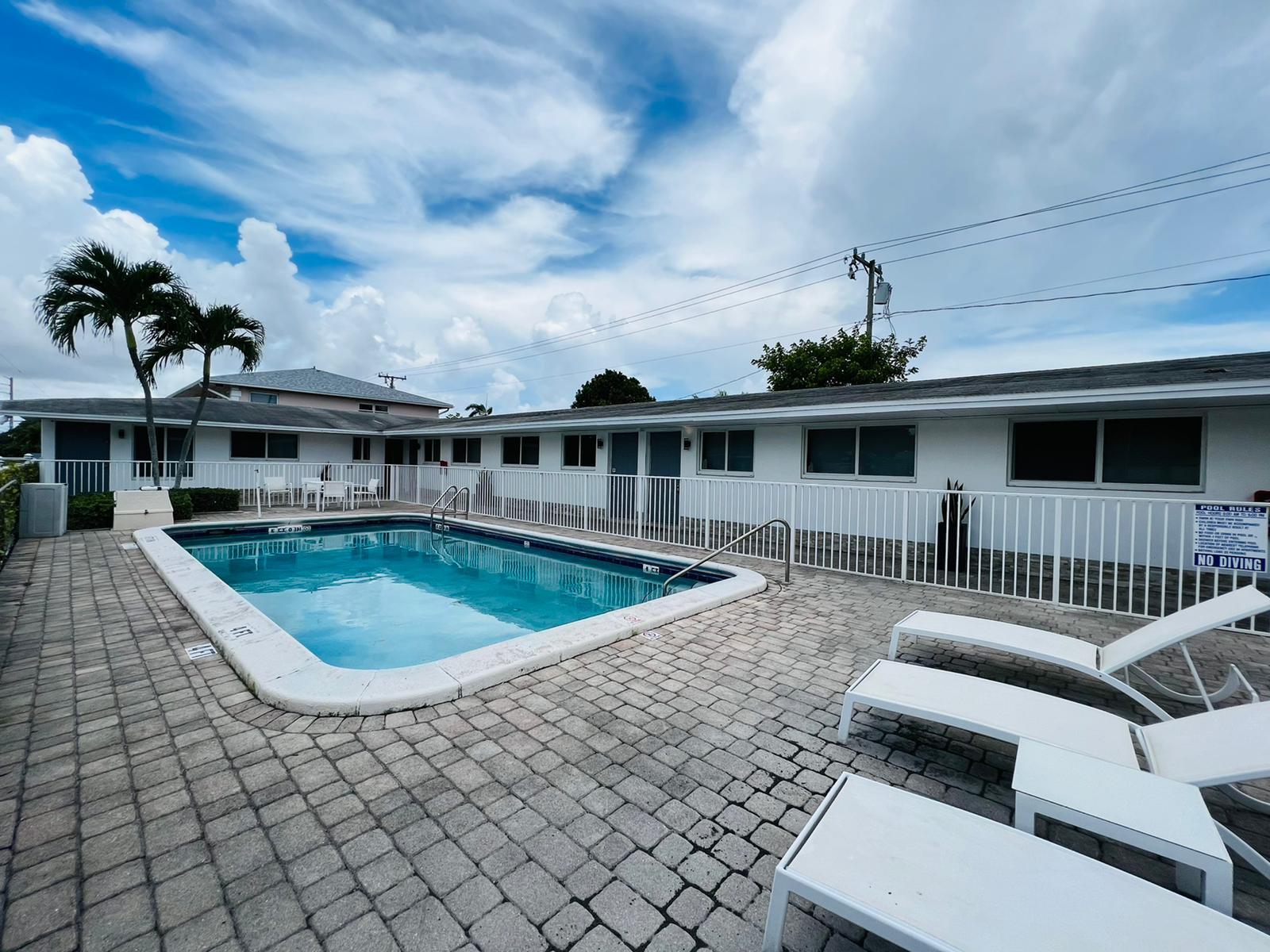 231 SW 15th St, Pompano Beach, FL à vendre Autre– Image 1 sur 19