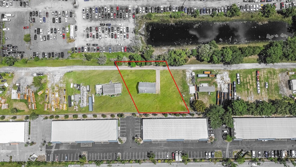 8292 Dakota Dr, Orlando, FL à louer - Aérien – Image 1 sur 6