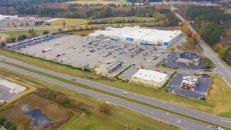 Plus de détails pour 901 US HWY 401 BYPASS, Laurinburg, NC - Local commercial à louer