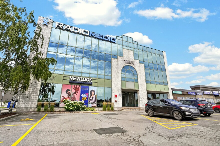 12905 Rue Sherbrooke E, Montréal, QC à louer - Photo de l’immeuble – Image 3 sur 8
