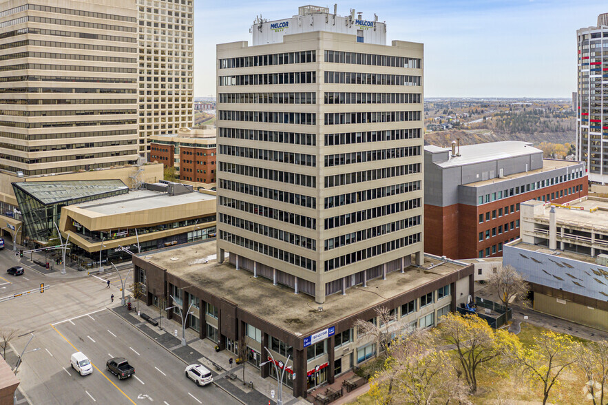 10107-10119 Jasper Av NW, Edmonton, AB à louer - Photo de l’immeuble – Image 1 sur 13