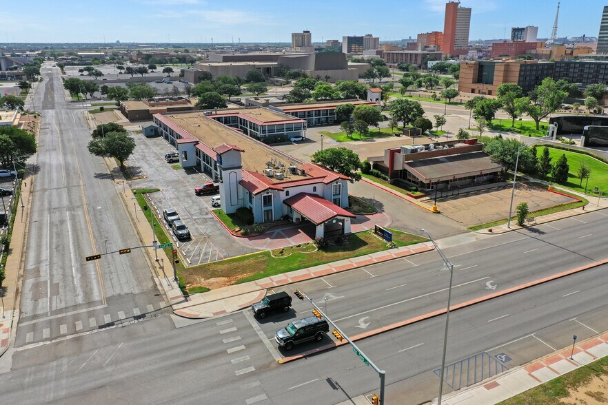 601 Avenue Q, Lubbock, TX à vendre - Photo de l’immeuble – Image 3 sur 17