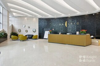 Plus de détails pour 11-13 Cours Valmy, Puteaux - Bureau à louer