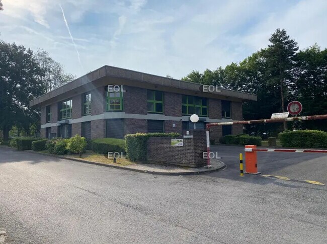 Plus de détails pour Bureau à louer