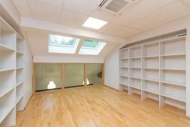 Bureau dans Les Voivres à vendre - Photo intérieure – Image 1 sur 11